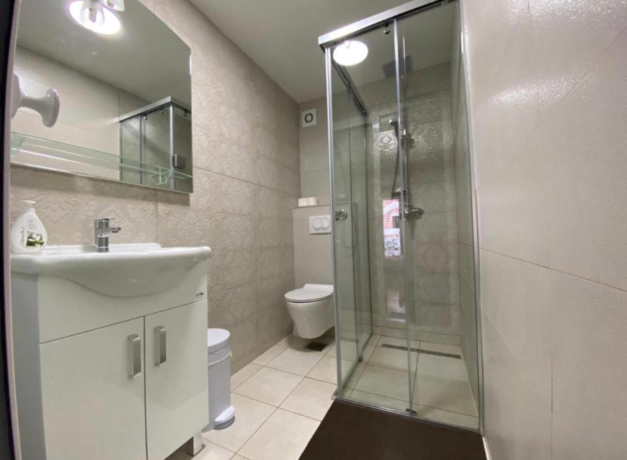 Veselinka Apartments & Rooms บุดวา ภายนอก รูปภาพ