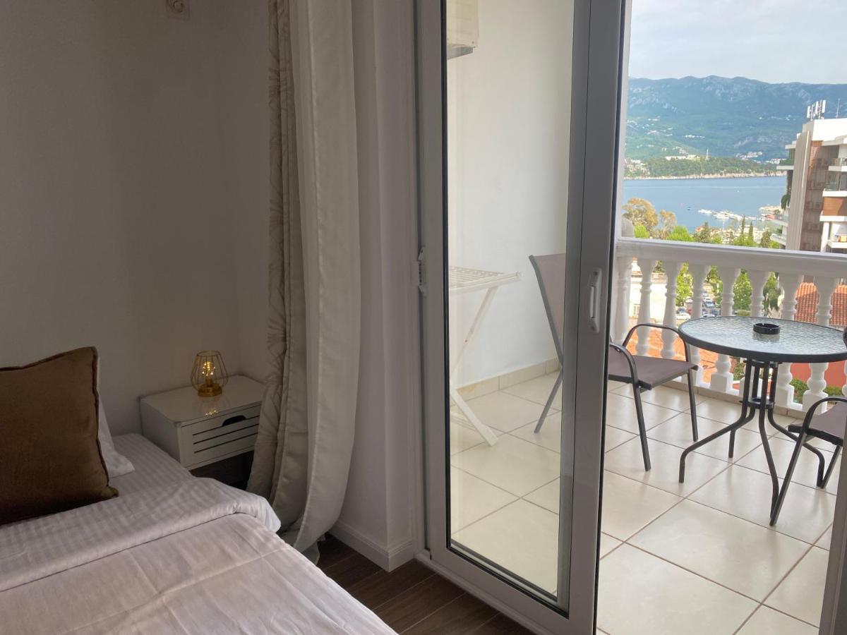Veselinka Apartments & Rooms บุดวา ภายนอก รูปภาพ