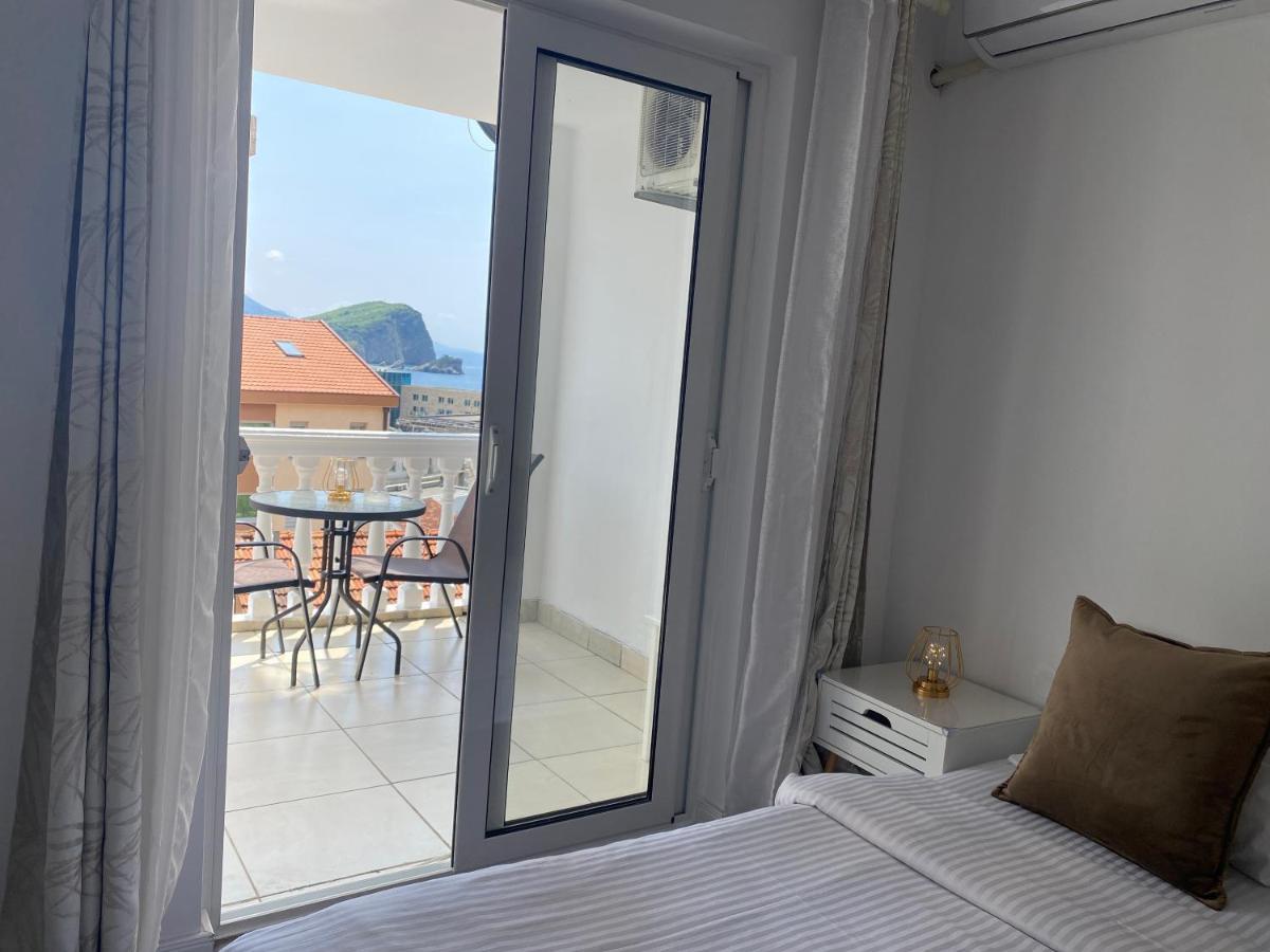 Veselinka Apartments & Rooms บุดวา ภายนอก รูปภาพ