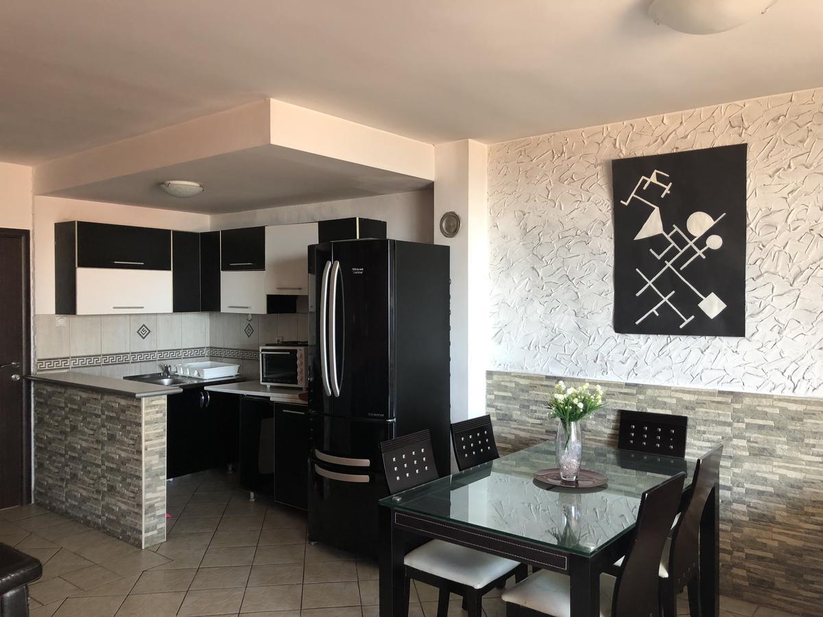 Veselinka Apartments & Rooms บุดวา ภายนอก รูปภาพ