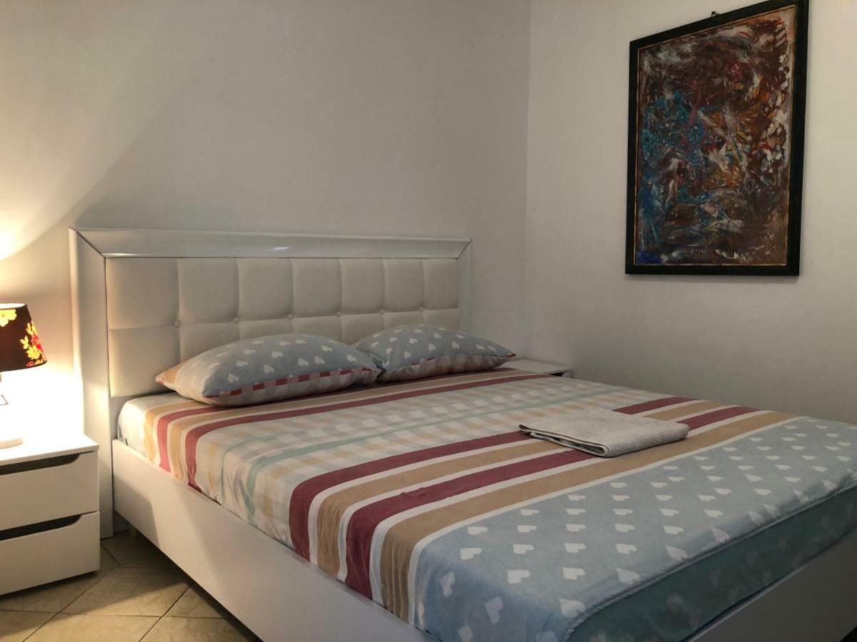 Veselinka Apartments & Rooms บุดวา ภายนอก รูปภาพ